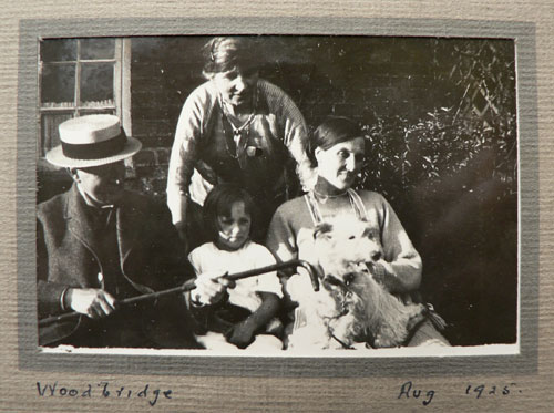 group with dog